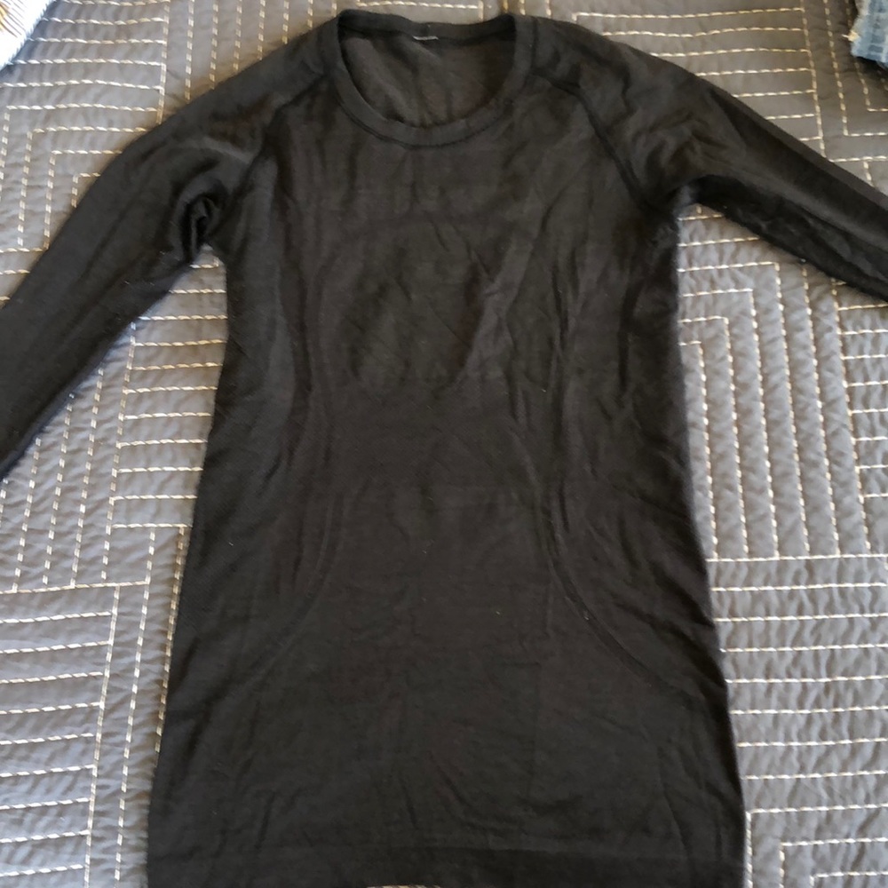 Lululemon Tech Long Sleeve Shirt.